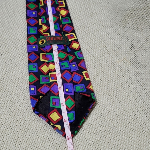Rooster 100% Silk Vibrant Color Necktie 58" x 4" Made in USA - Picture 5 of 5